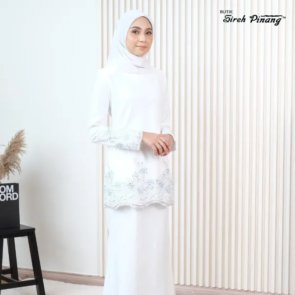 Baju Kurung Moden Avalyn