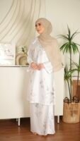 Kurung Pahang Tansilk - Bits of Orange