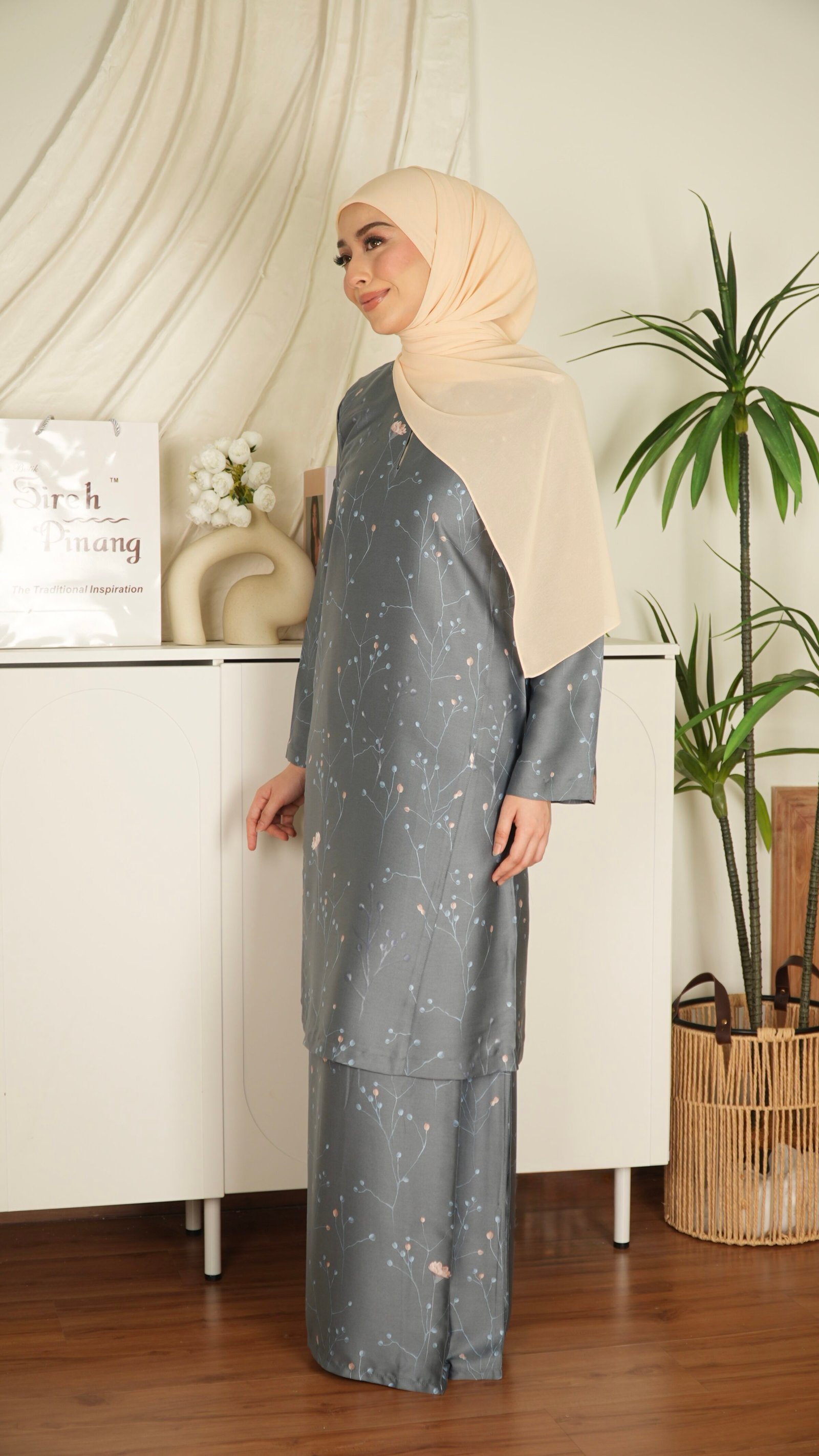 Kurung Pahang Tansilk - Bluish Grey