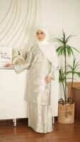 Kurung Pahang Tansilk - Greenish Bloom