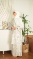 Kurung Pahang Tansilk - Greenish Bloom