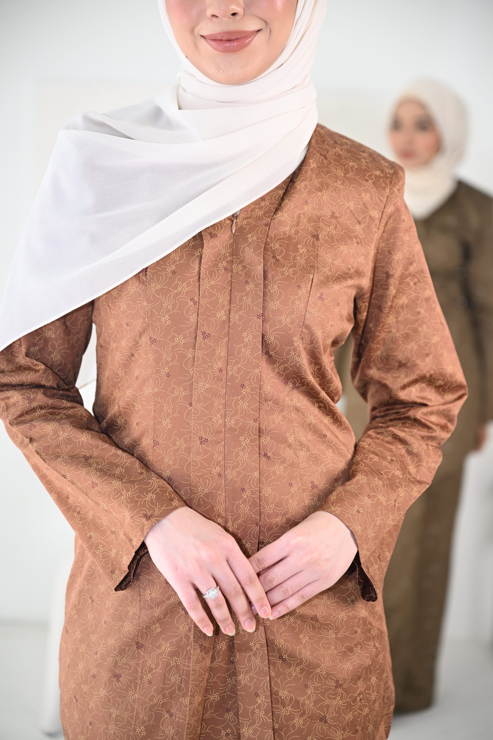 BAJU KEBAYA CENDAI