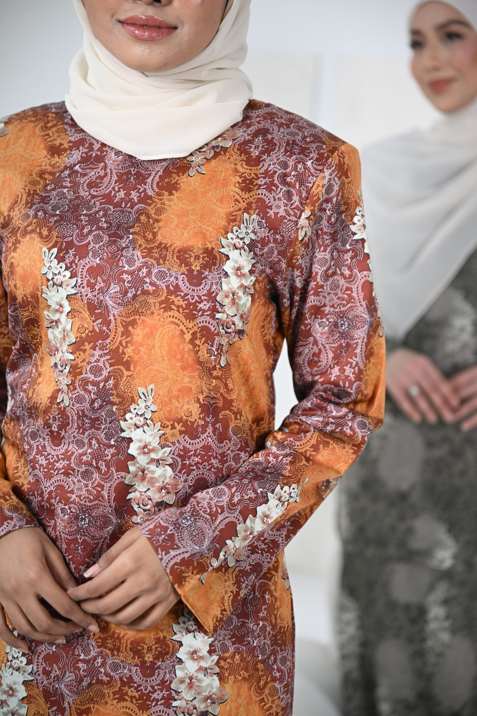BAJU KURUNG MODEN DIANA