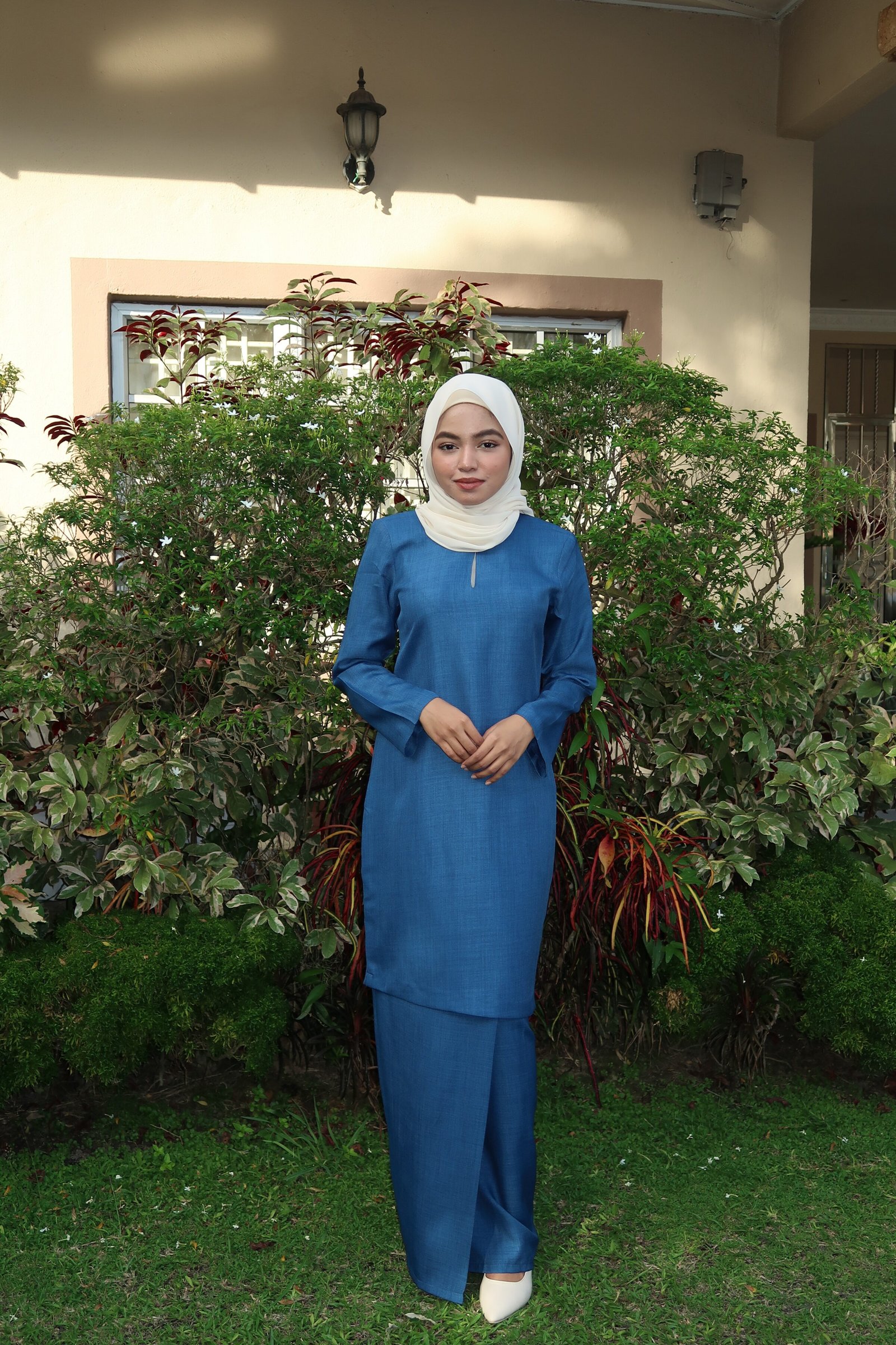 BAJU KURUNG MODEN MAWAR