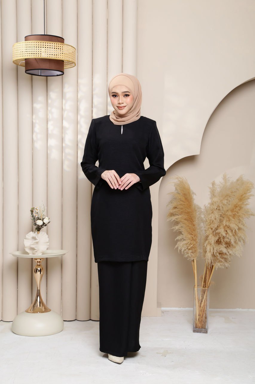 BAJU KURUNG MODEN MAWAR