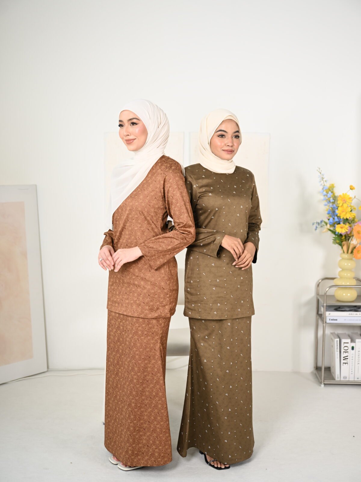 OLIVE & BROWN STANDING