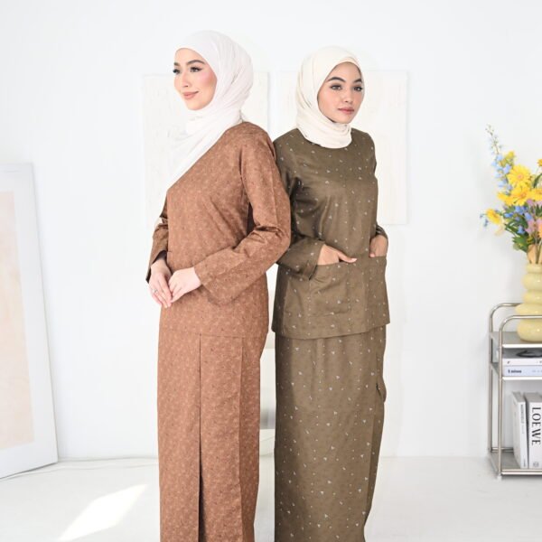 OLIVE & BROWN STANDING