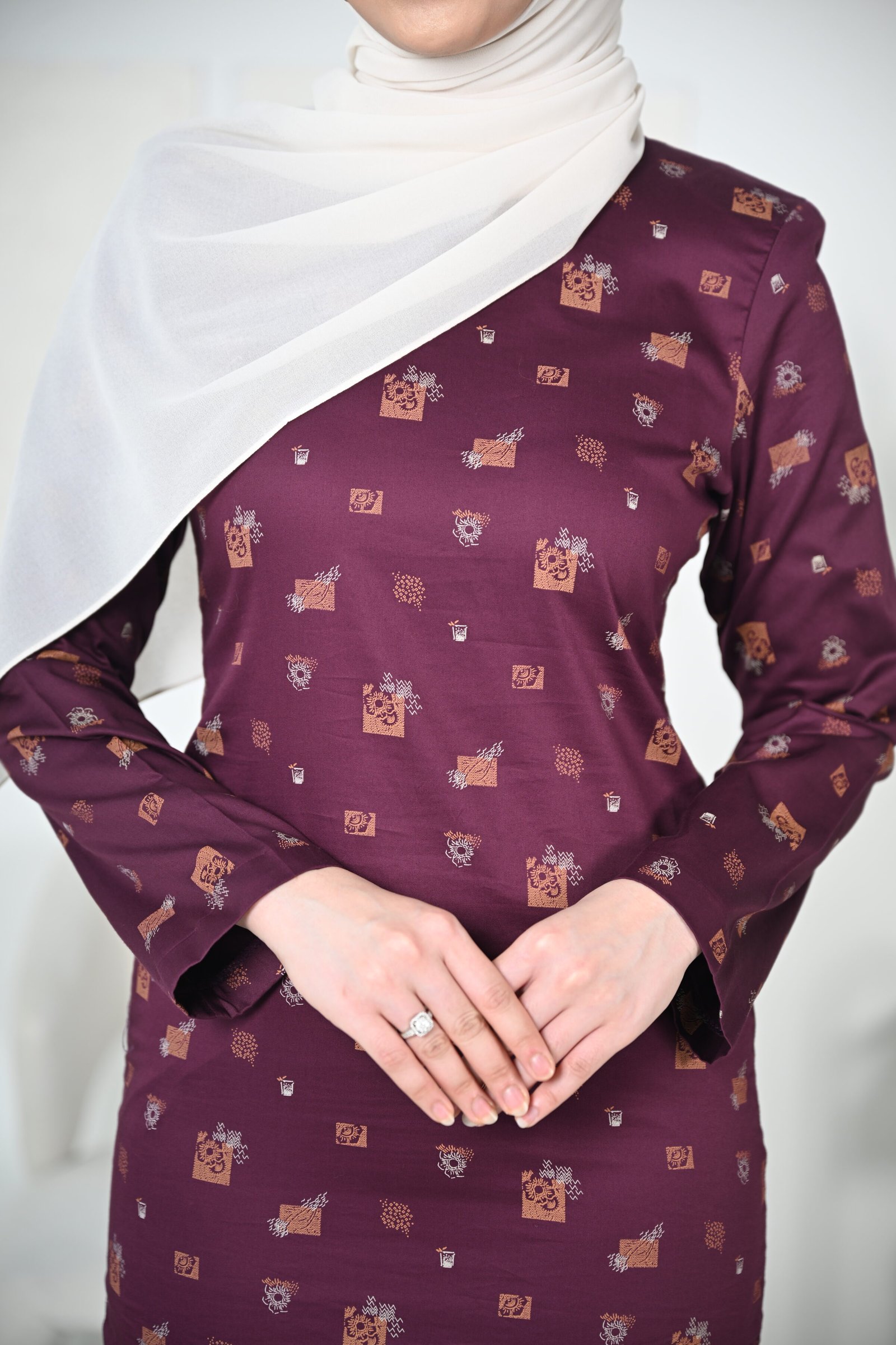 BAJU KURUNG MODEN CENDANA