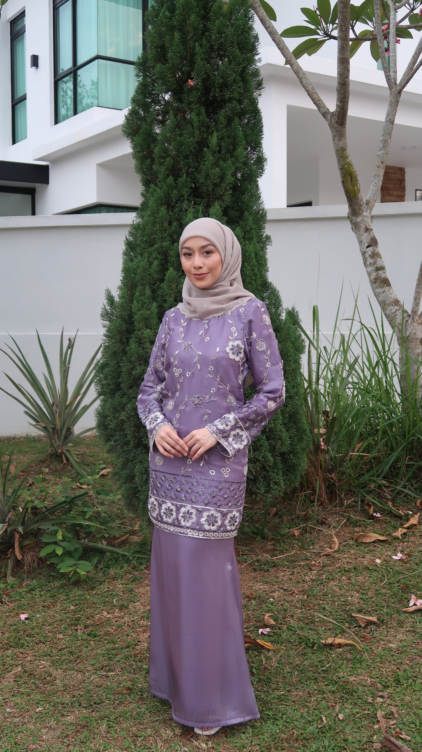 KURUNG MODEN AURELLE