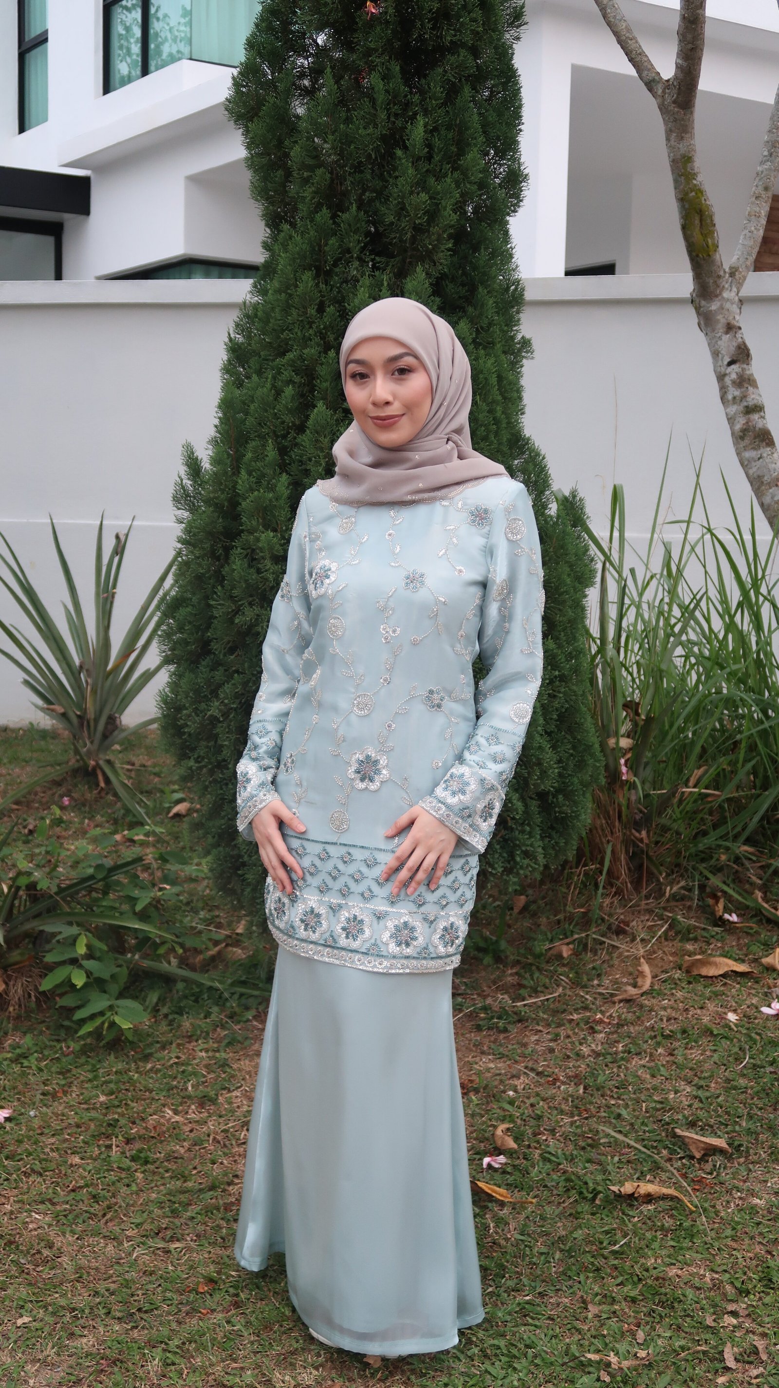 KURUNG MODEN AURELLE