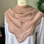TUDUNG BAWAL SULAM KERAWANG DEENA