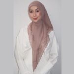 TUDUNG BAWAL DOUBLE LINE DIAMOND